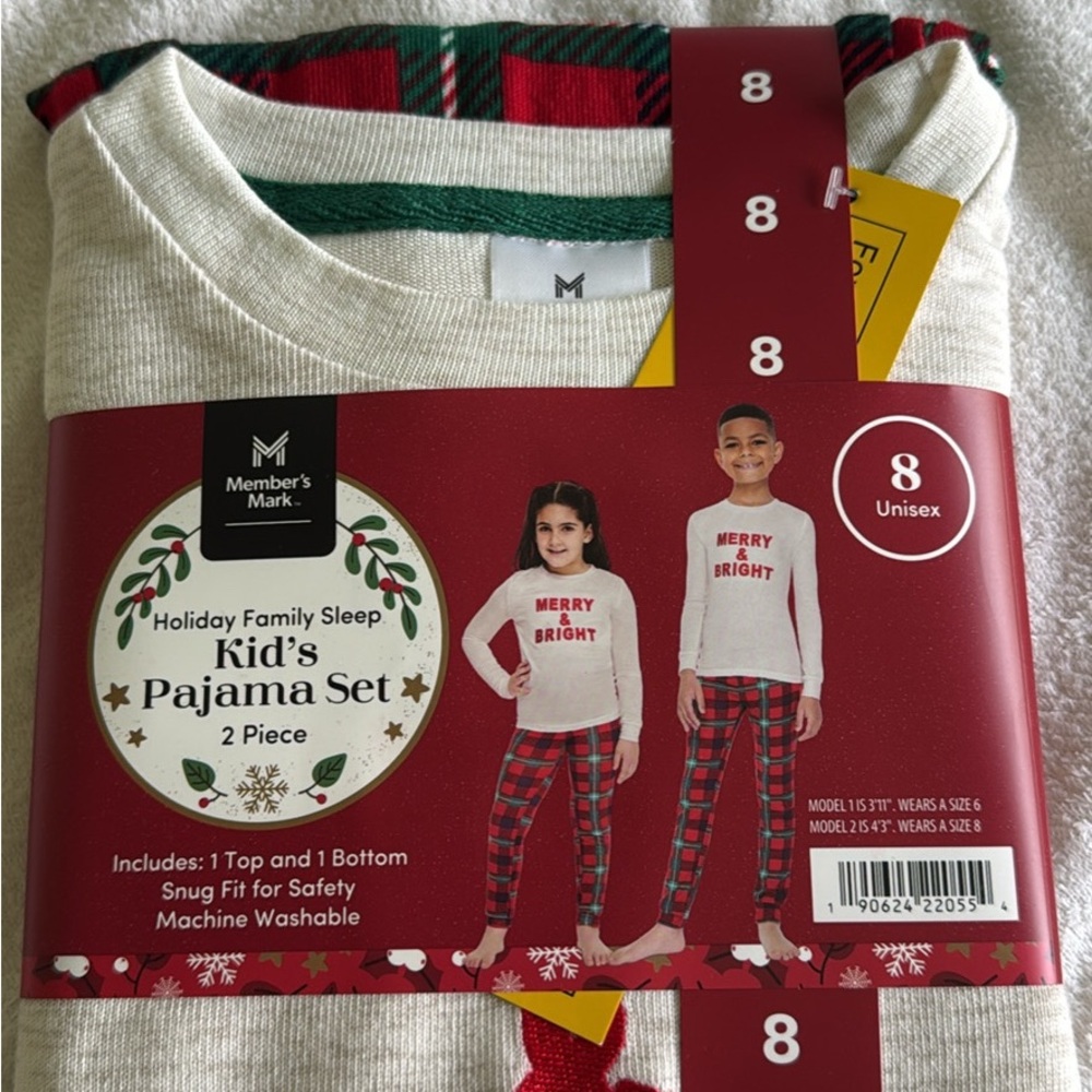 Member's Mark Merry and Bright Kid's Pajama Set - Cream and Red